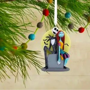 NIB Hallmark Disney The Nightmare Before Christmas Jack Skellington and Sally
